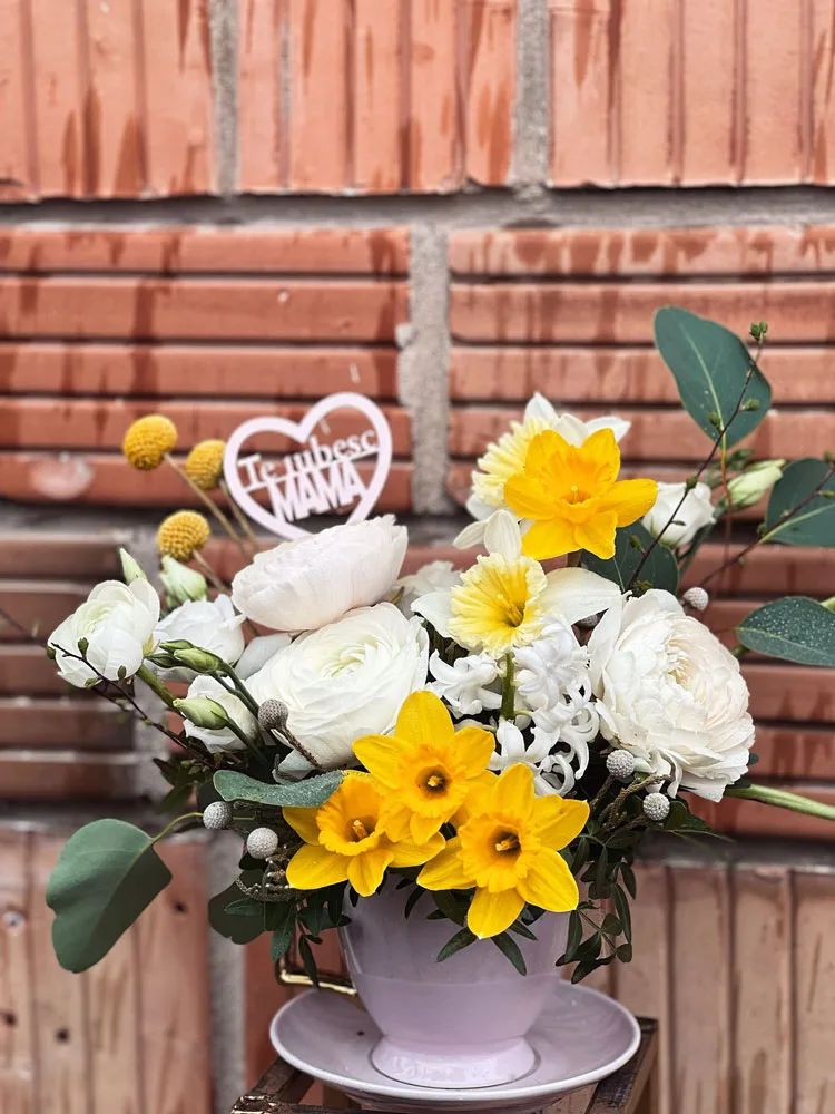 Aranjament Hello Spring