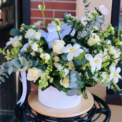 Aranjament White Garden