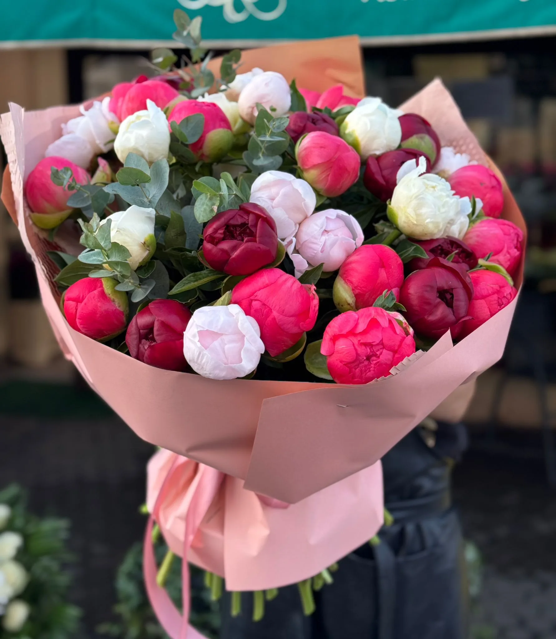 Roua Bujorilor - imagine 2