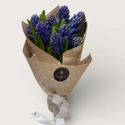 Buchet "Parfum de Primăvară" – 7 Zambile Olanda