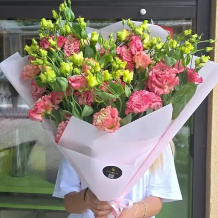 Buchet 7 Eustoma roz intens