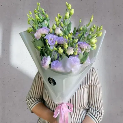 Buchet elegant de 7 eustoma mov